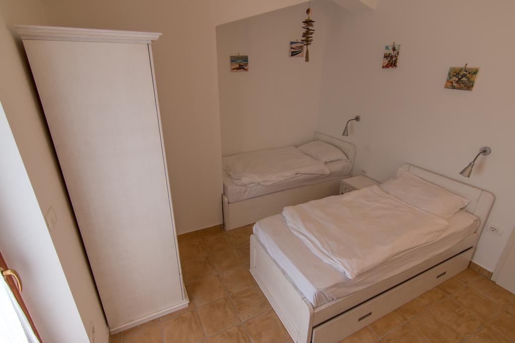 Apartments Athos Rabac Extérieur photo