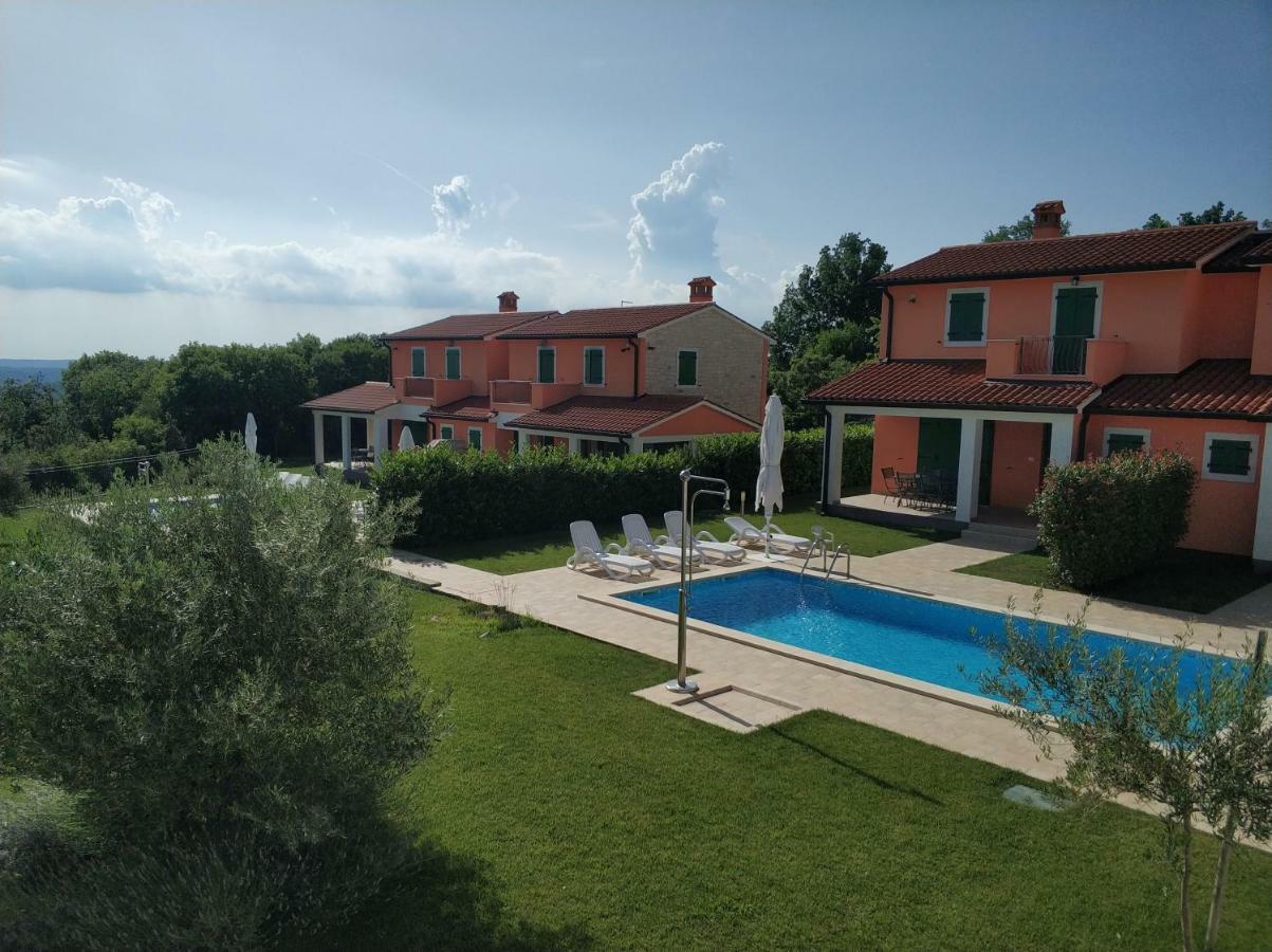 Apartments Athos Rabac Extérieur photo